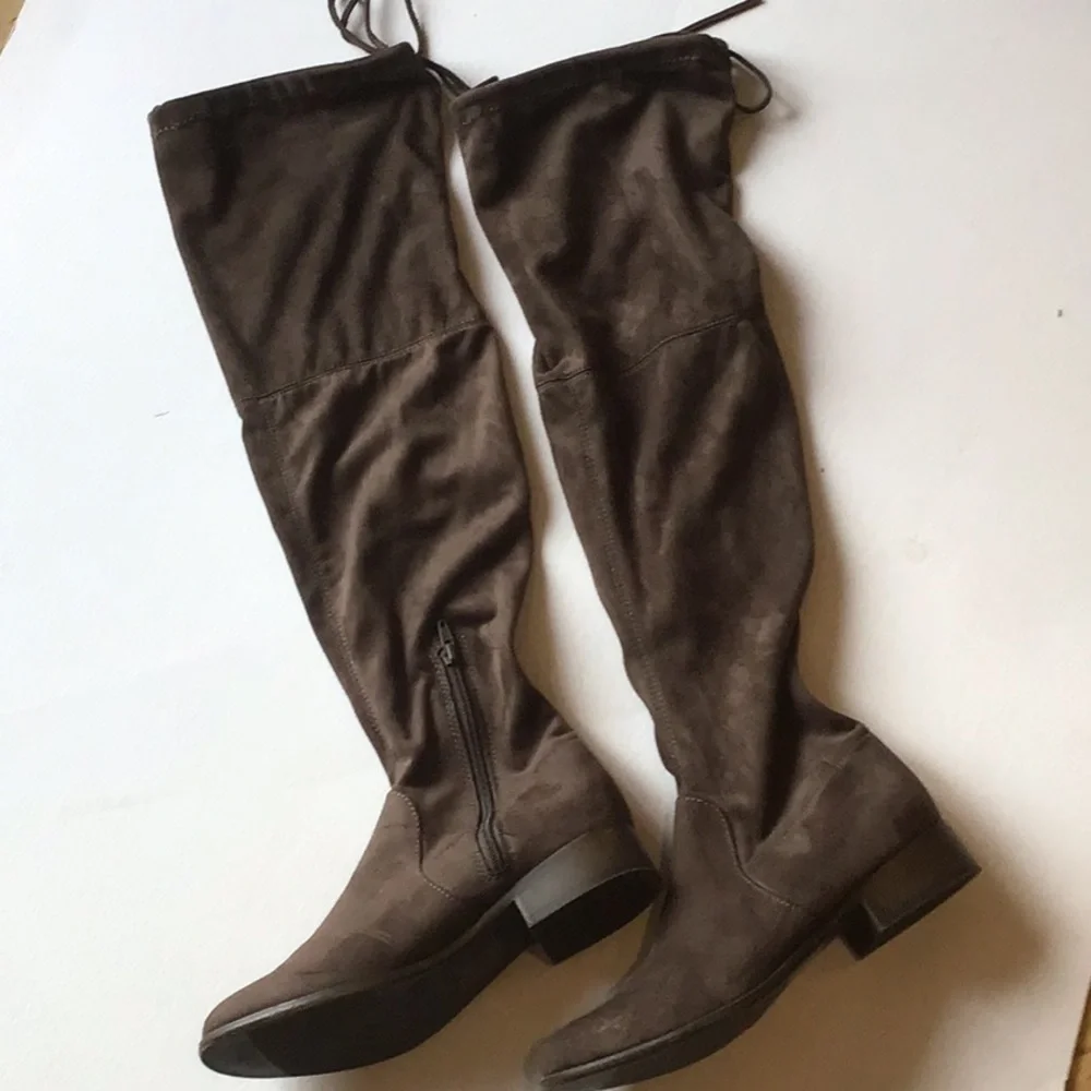 Anthropologie farylrobin groove